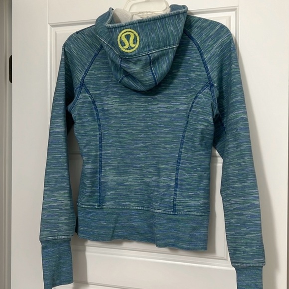 Lululemon scuba zip up hoodie - Picture 4 of 5
